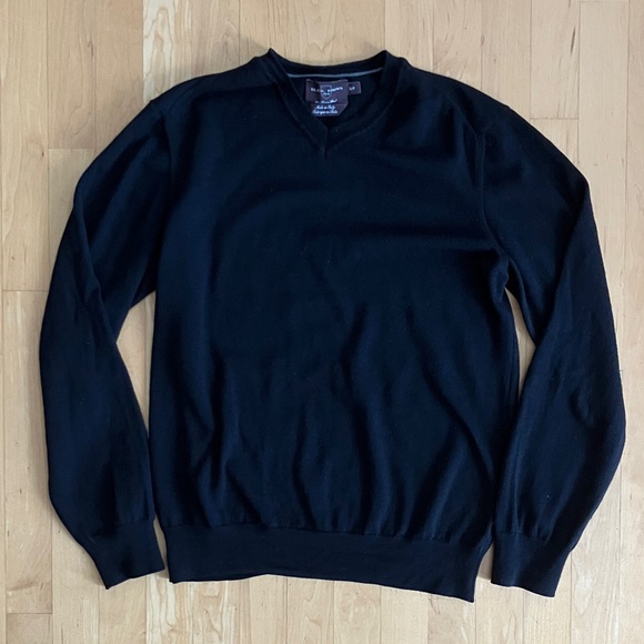 Black Brown 1826 Other - Black 100% merino v-neck sweater Black Brown 1826 small